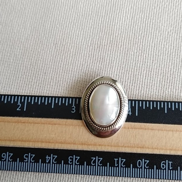 STERLING & MOP EARRING'S - Picture 3 of 7